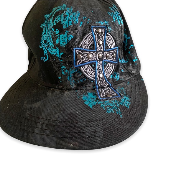 MMA Elite Black Embroidered Cross Studs Hat - Picture 2 of 6